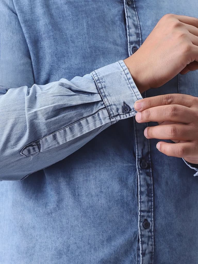 Plus Men's Ice Blue Regular Fit Full Sleeve Washed Denim Shirt — photo 7