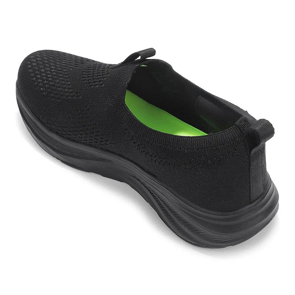 Leap7X Black Sports Non Lacing Walking Shoes For Men ULTRASTEPE By Liberty — photo 5