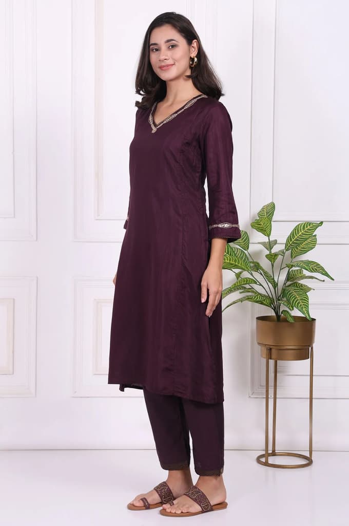 Maroon Embroidered Silk Straight Kurta, Pants and Dupatta Set — photo 4