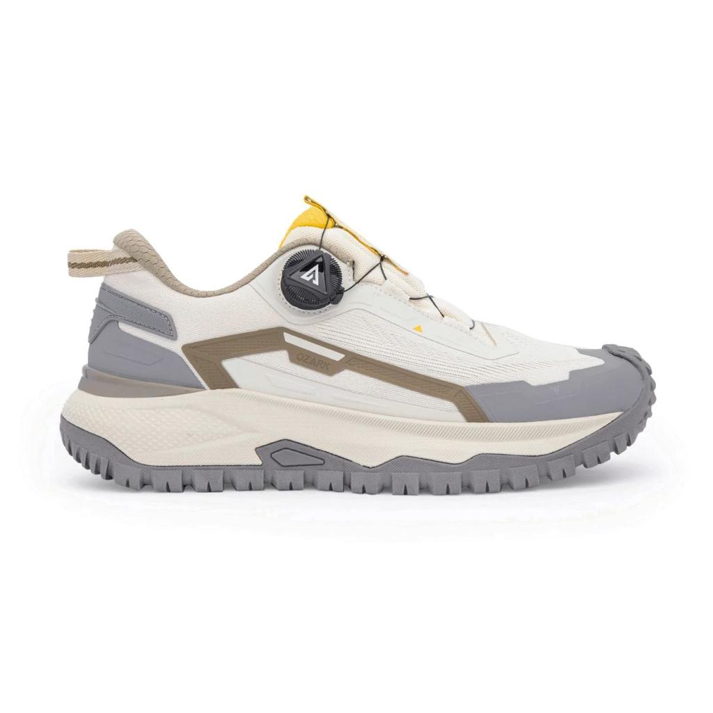 Off White Hiking Shoes for Men | Low-Cut Outdoor — photo 2