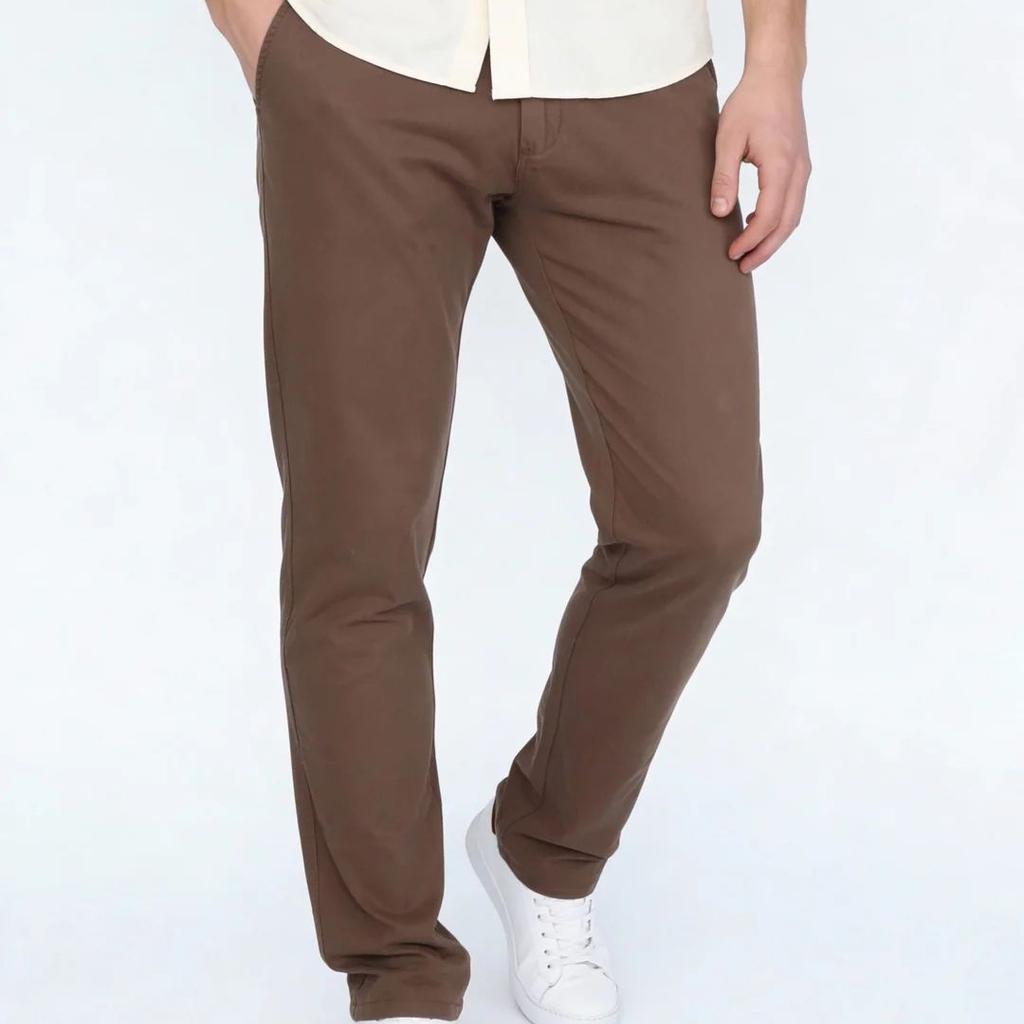 Men's Dark Taupe Straight Fit Mid Rise Cotton Casual Chinos Trousers Stretch