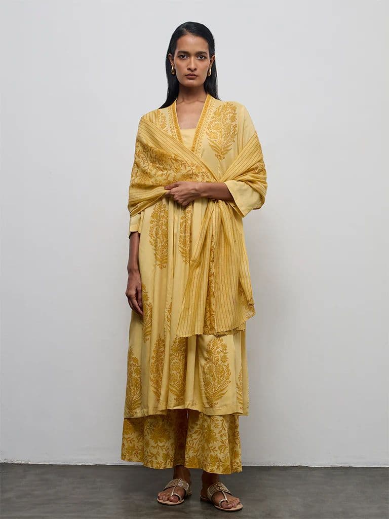 Zuba Yellow Floral Printed A-Line Kurta — photo 2
