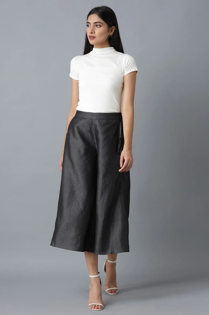 Black Solid Flared Cotton Culottes With Drawstring — photo 5