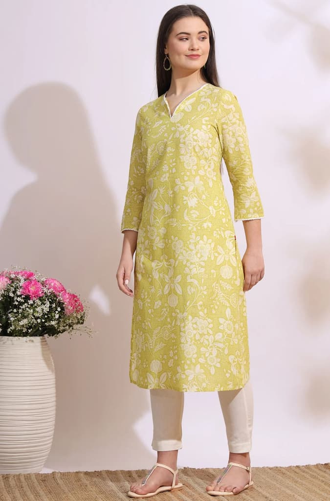 Lime Yellow Bold Floral Printed Cotton Cambric Straight Kurta — photo 5