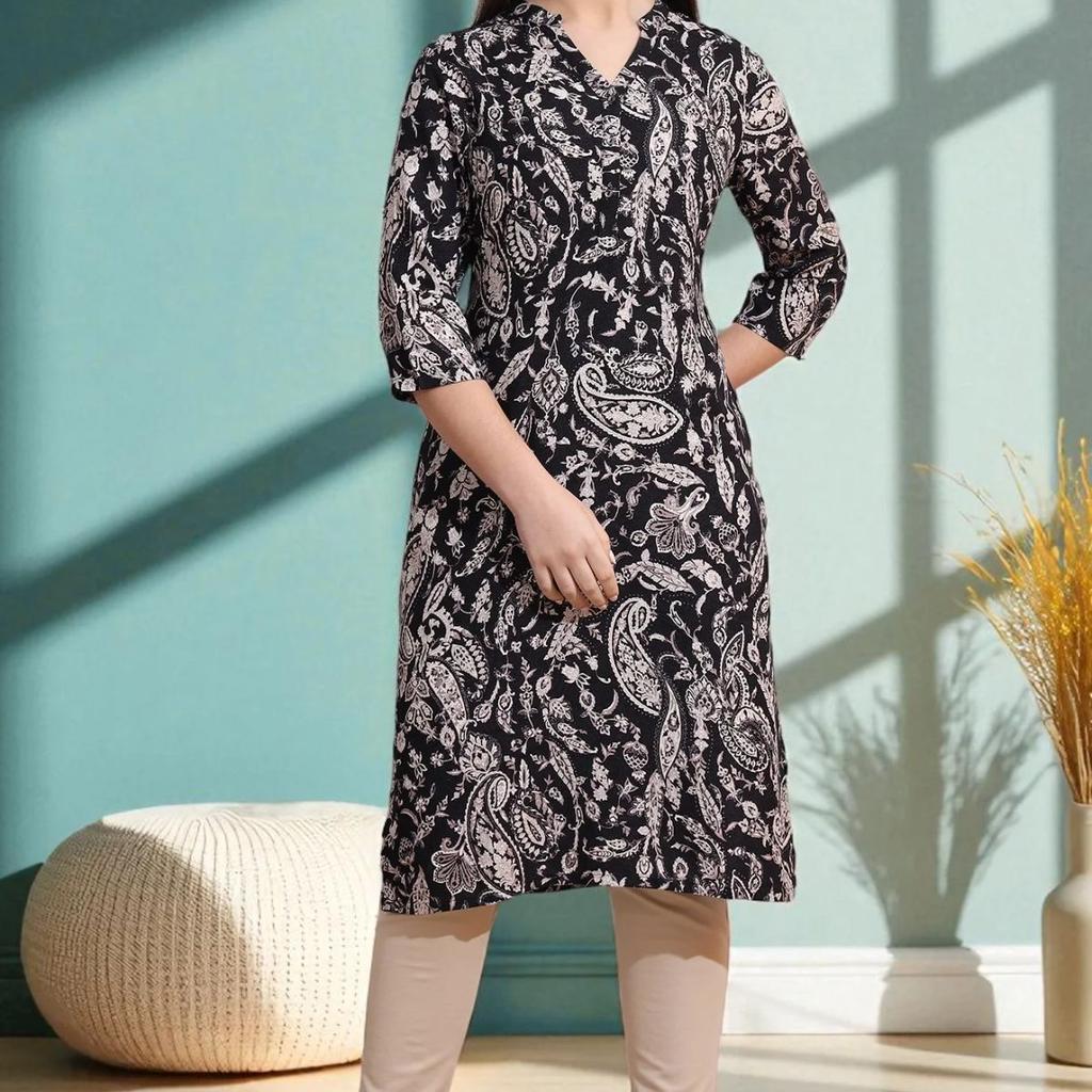 Black Bold Floral Printed Cotton Cambric Straight Kurta