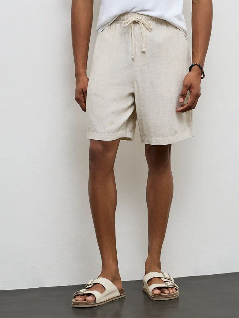 ETA Off-White Relaxed-Fit Mid-Rise Shorts — photo 3