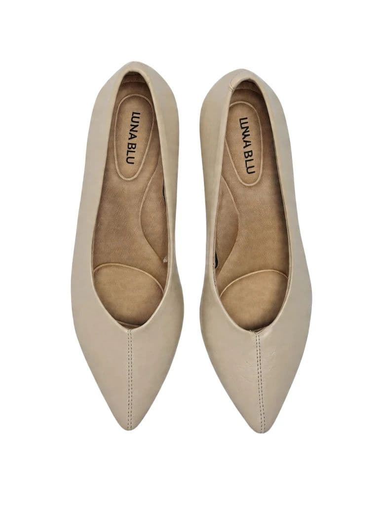 LUNA BLU Ivory Pointed Toe Pump Shoes — photo 3