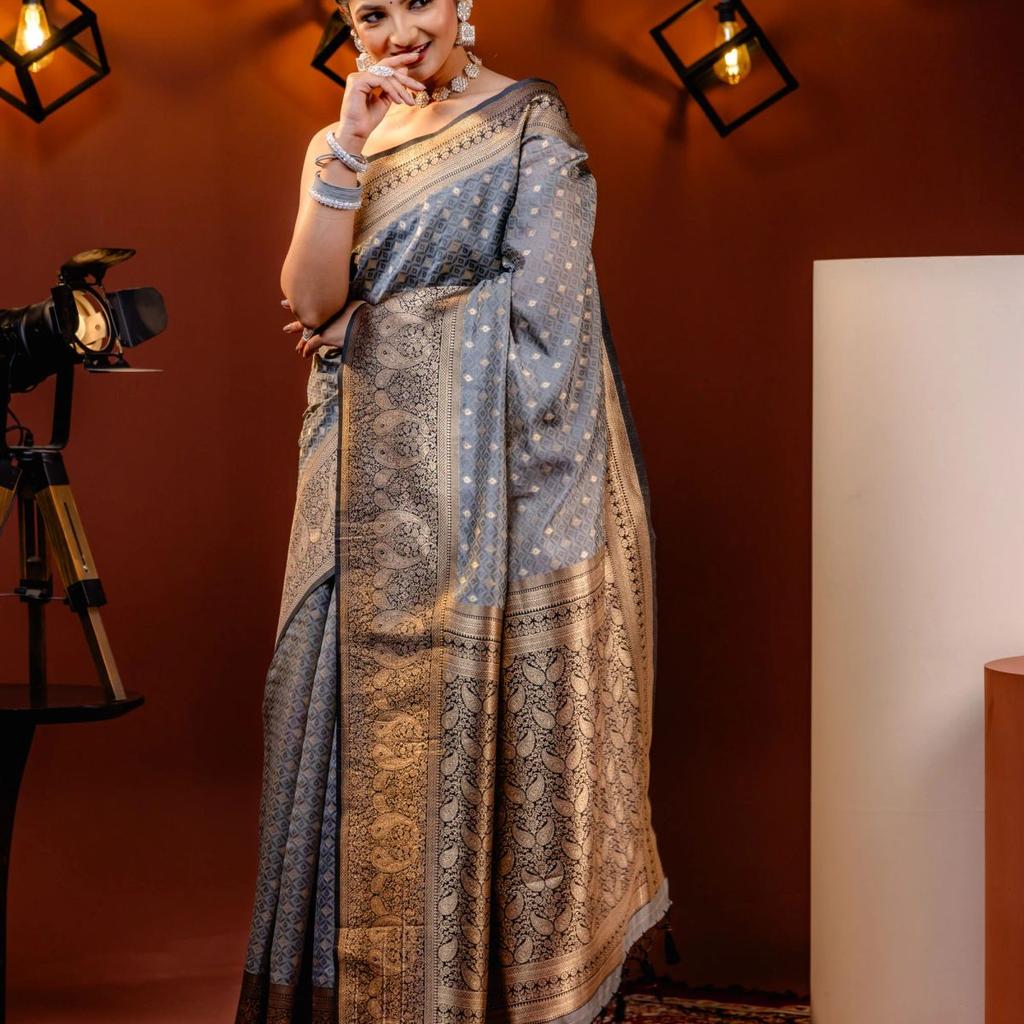 Mimosa Women's Woven Design Kanjivaram Style Art Silk Saree With Blouse Piece : SA00001612GYFREE