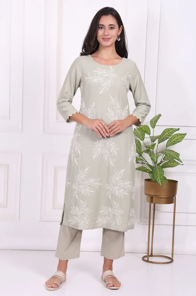 Green Floral Printed Embroidered Rayon Straight Kurta and Pants Set — XS