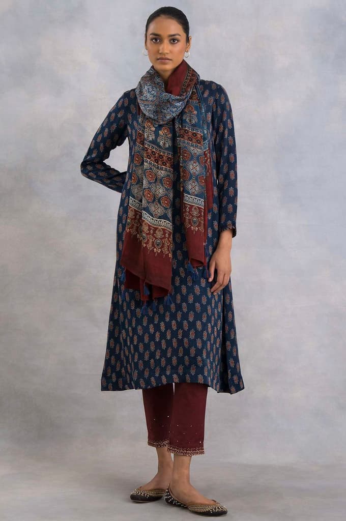 Blue Floral Printed Tassel Modal Satin Dupatta — photo 2