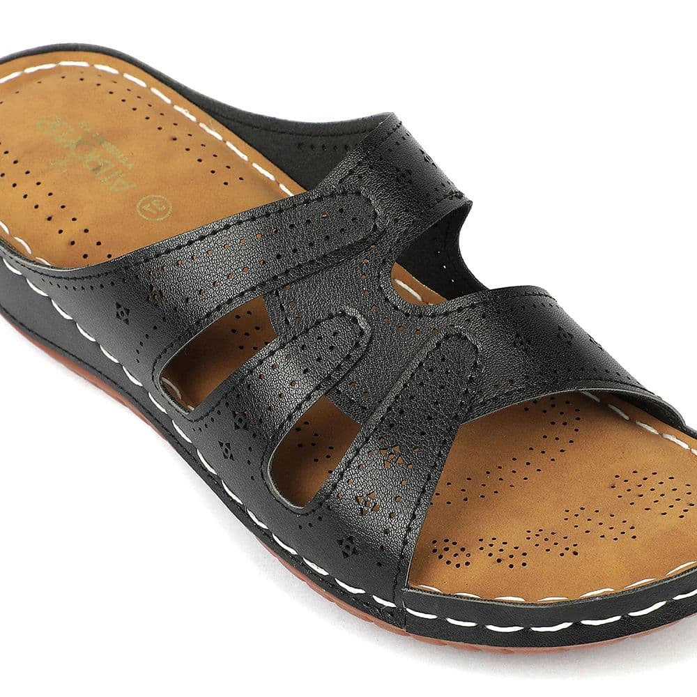 Senorita Black Casual Flat Sandal for Women AGL-152E by Liberty — photo 6