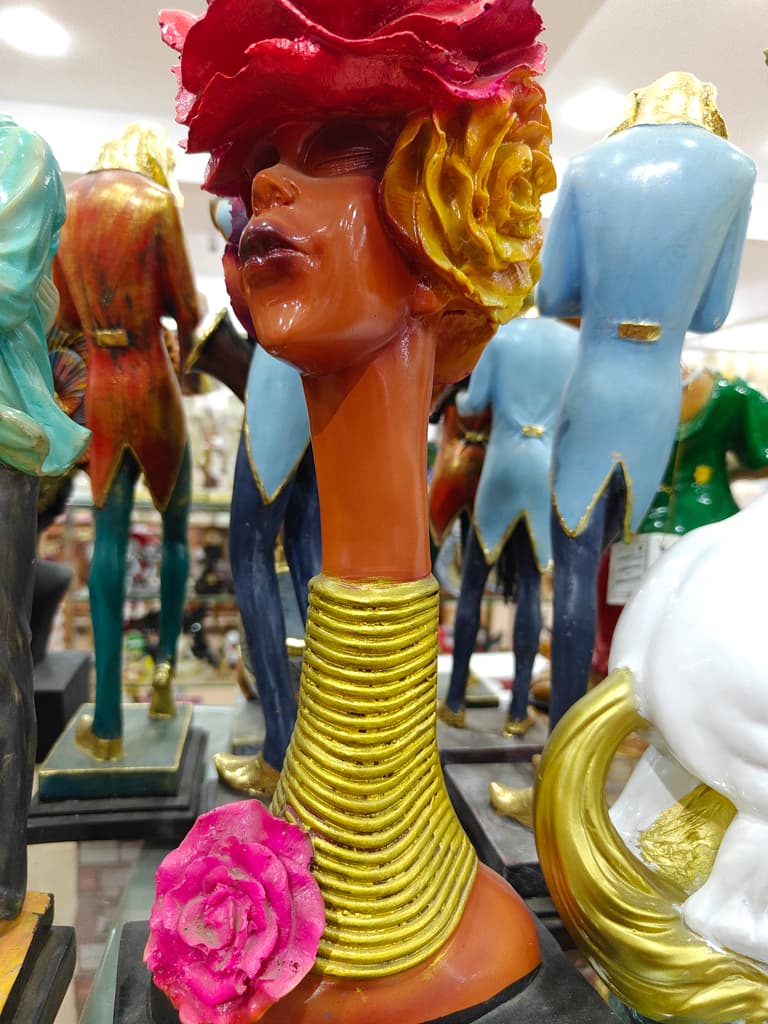 Gold Statue of Woman with Flower in Hair | Art Deco | Gold | Pink