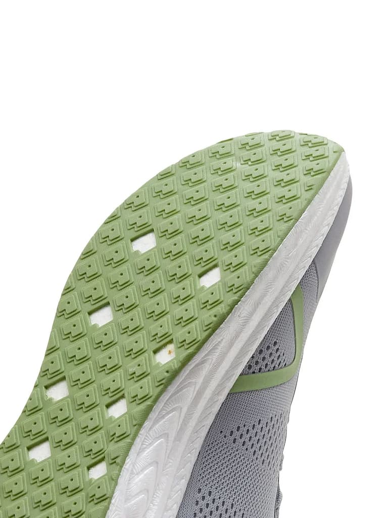 MOTIVE Grey Men's Running Shoes — photo 4