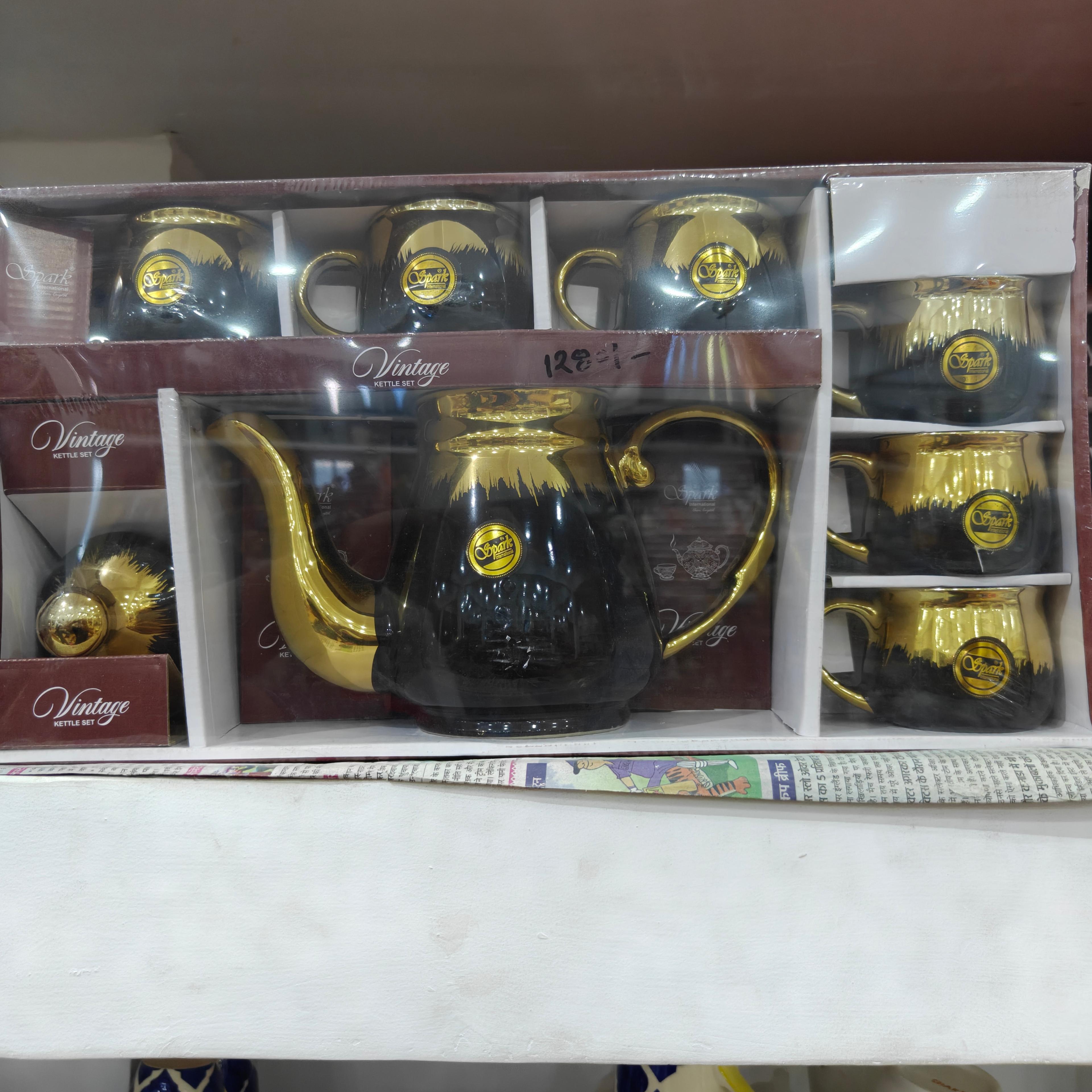 Gold Tea Kettle | Ceramic | Kettle | Gold