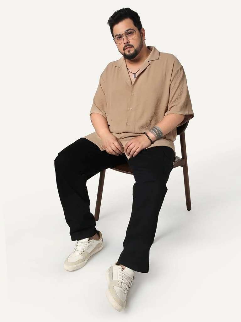 Plus Men's Beige Cotton Half Sleeve Relaxed Fit Textured Shirt with Cuban Collar — photo 4
