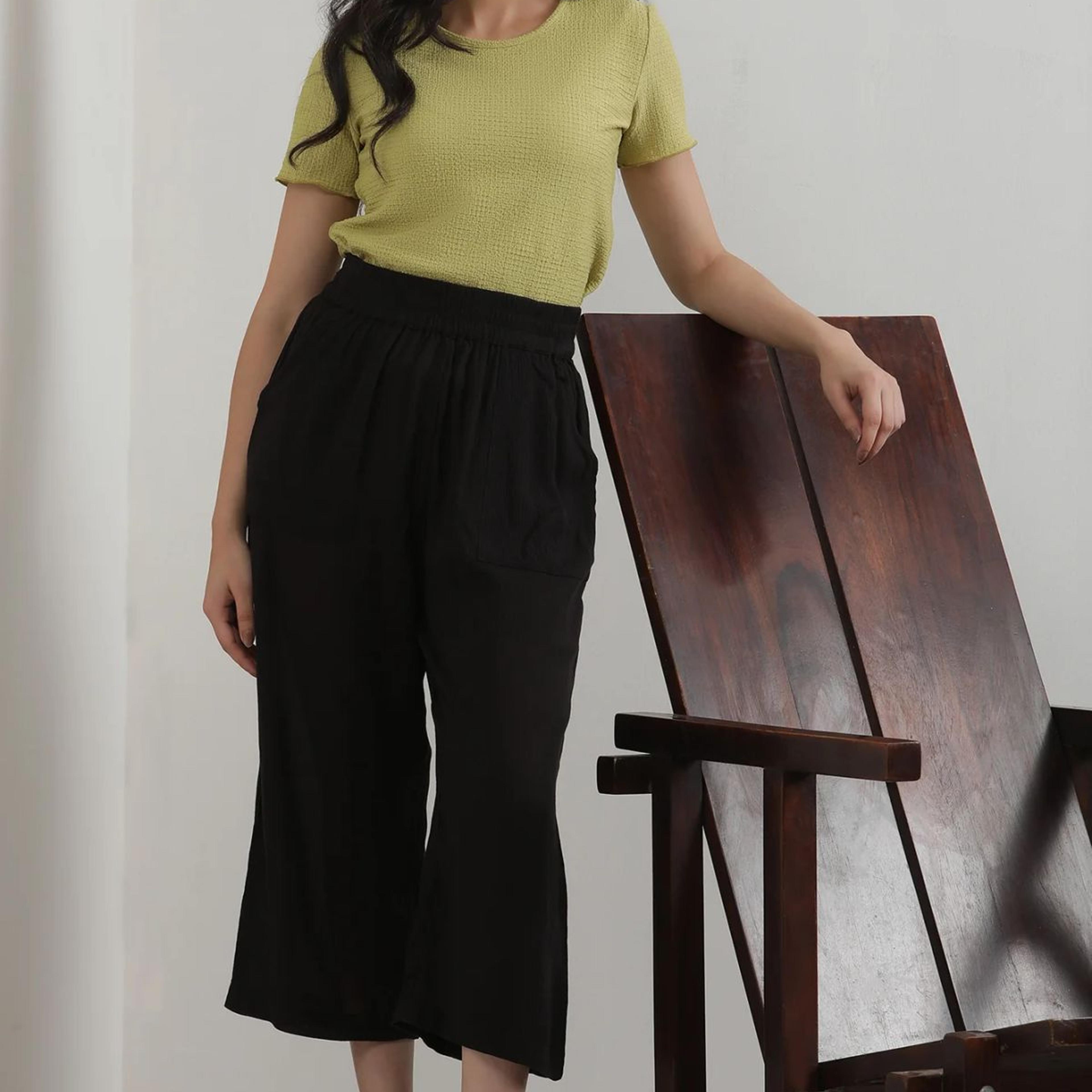 Black Solid Flared Rayon Culottes With Elasticated Waist