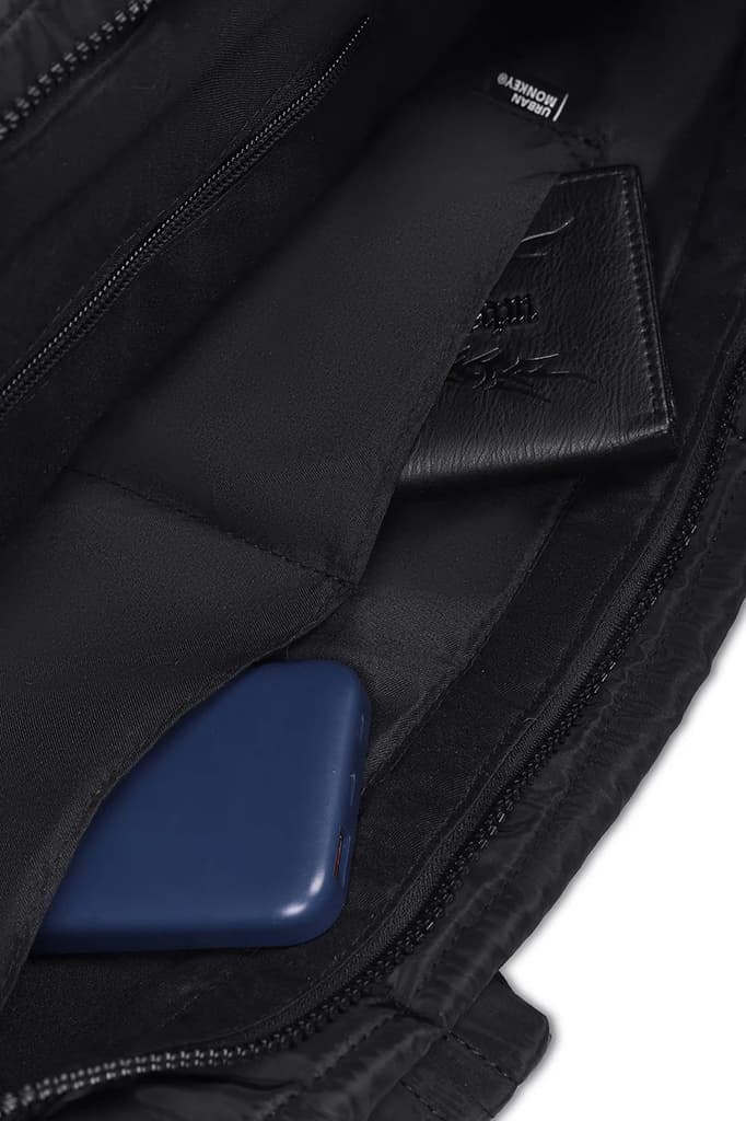 Puffer Shoulder Bag // Black On Black