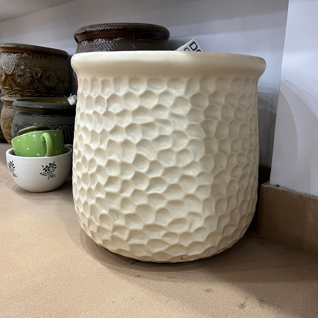 White Vase with Green Dots | Vase | Ceramic | White | Green Dots