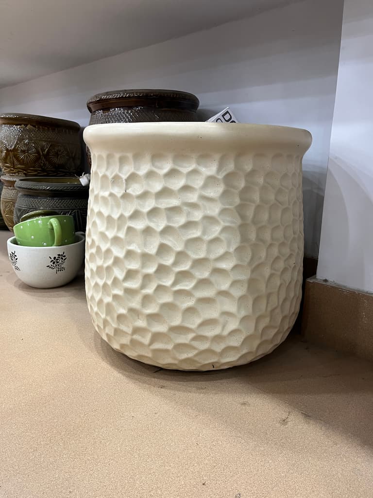 White Vase with Green Dots | Vase | Ceramic | White | Green Dots