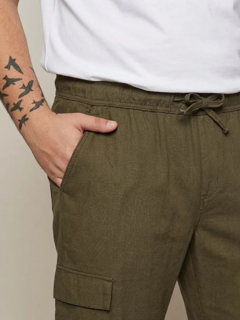 Plus Men's Olive Straight Fit Linen Cargo Pants with 6 Pockets — photo 5