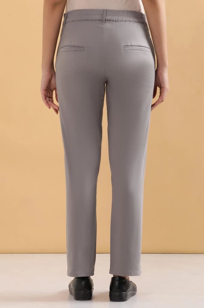 Grey Solid Straight Fit Cotton Pants With Pintuck Detail — photo 4