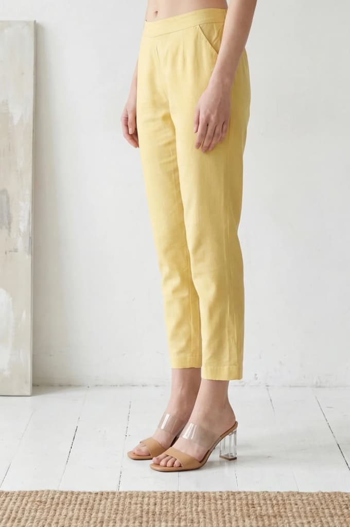 Yellow Solid Straight Fit Pants with Lace — photo 2