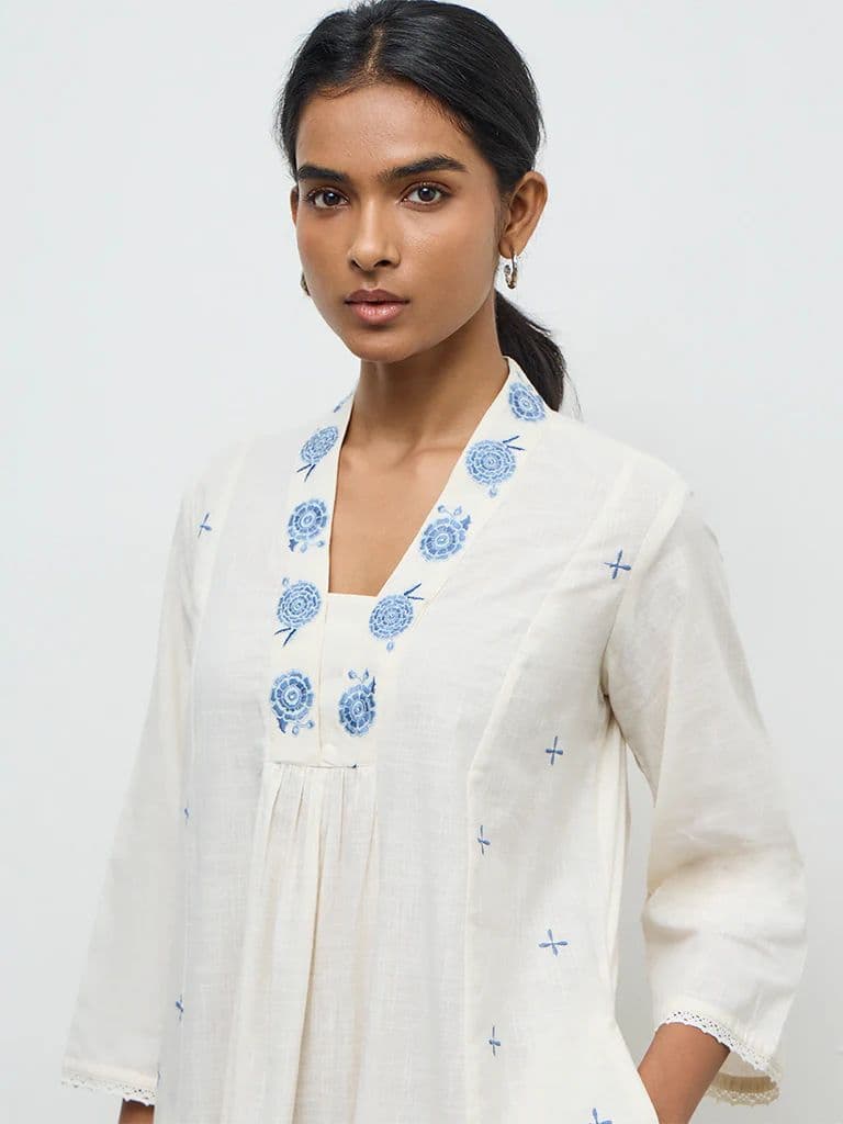 Utsa White Floral Embroidered A-Line Cotton Kurta — photo 3