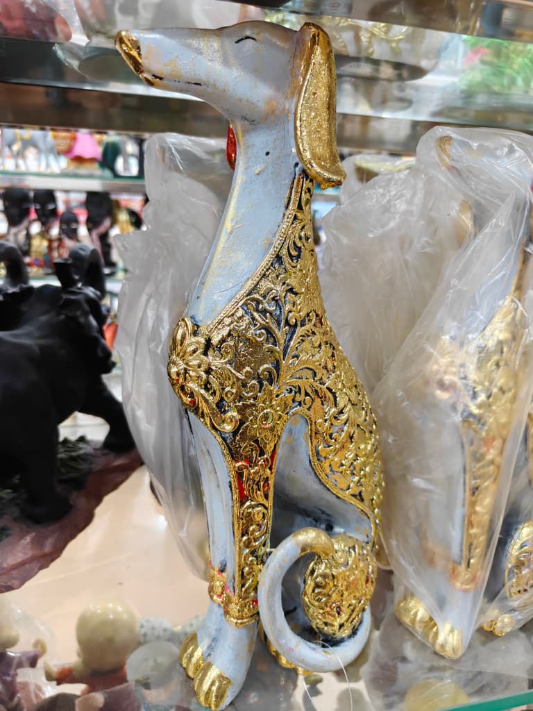 Gold Statue of a Dog | Decorative | Sculpture | Gold