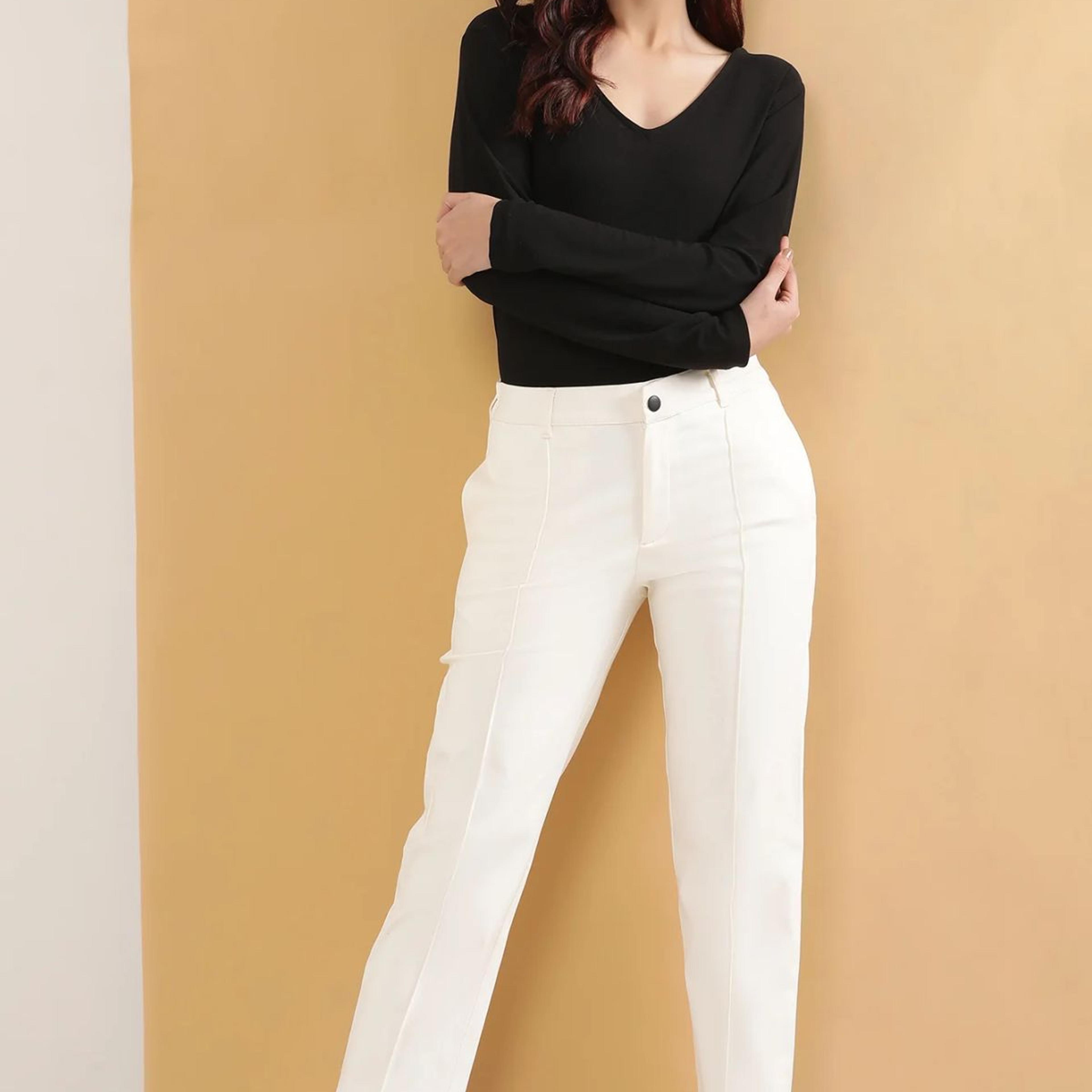 Off White Solid Straight Fit Cotton Pants With Pintuck Detail