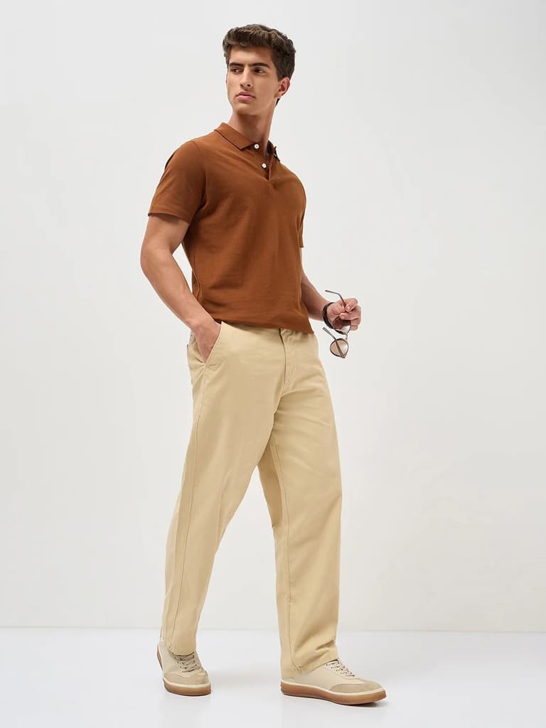 Men's Chocolare Brown Solid Regular Fit Half Sleeve Cotton Polo T-Shirt — photo 5