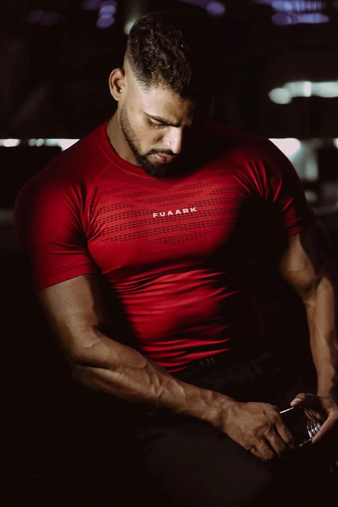 Power Seamless T-shirt Red/ Fuaark — S