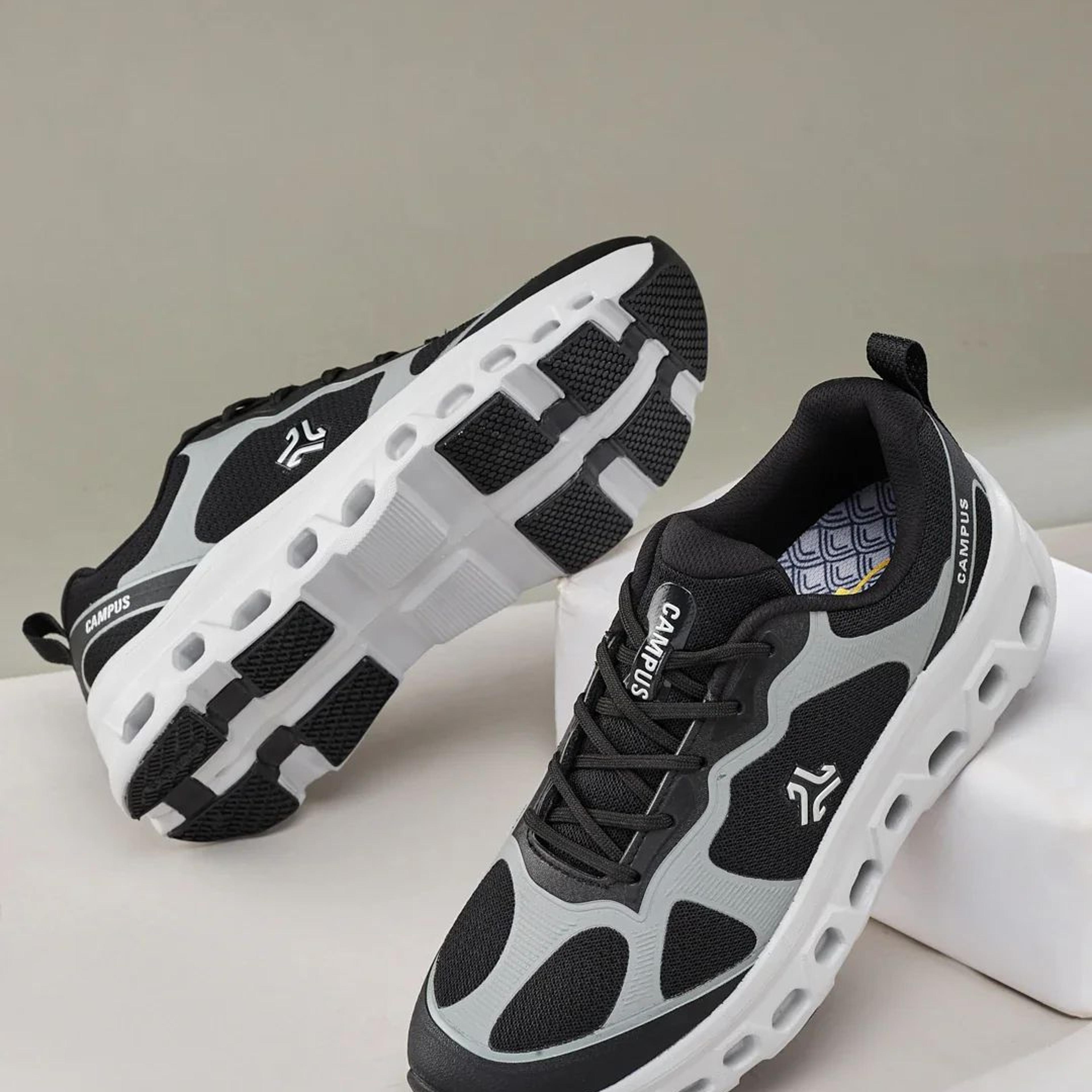 CRUNK Black Men's Running Shoes