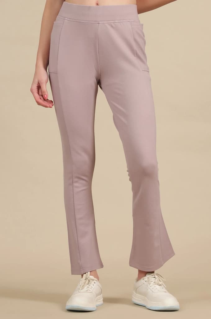Light Purple Bootcut Yoga Pants with Side Pockets