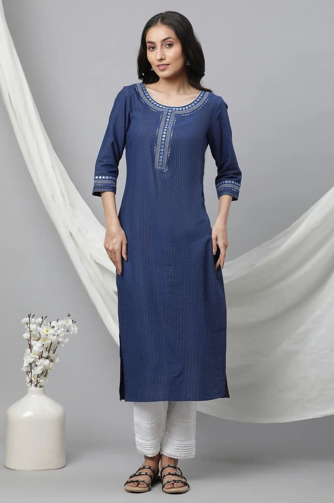 White Solid Straight Fit Cotton Trousers With Lace Inserts — photo 5