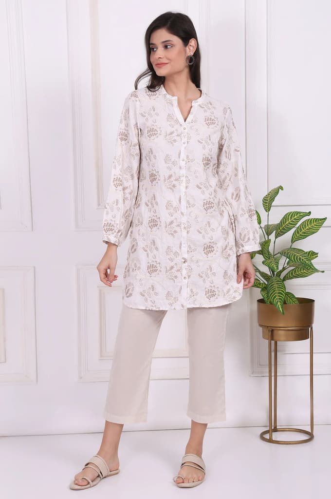 White Thread Embroidered Rayon Straight Tunic — XS