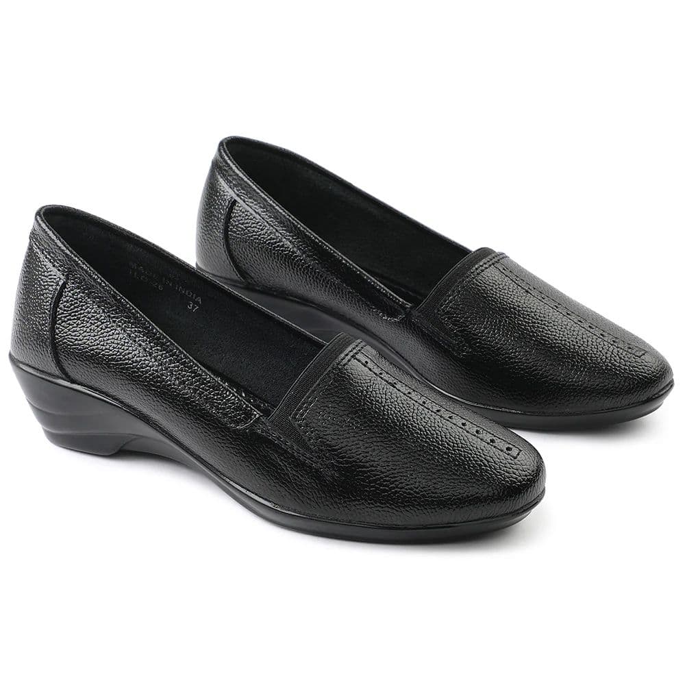 Healers Black Ballerina Shoes For Women TLO-26 By Liberty — photo 5