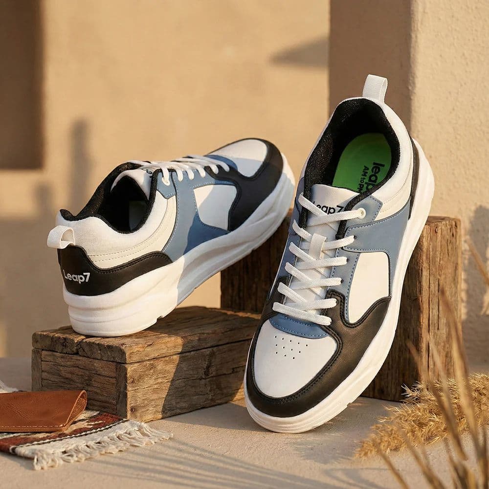 LEAP7X Royal Blue Casual Lacing Sneakers for Men OCIANSTEPE by Liberty — photo 2