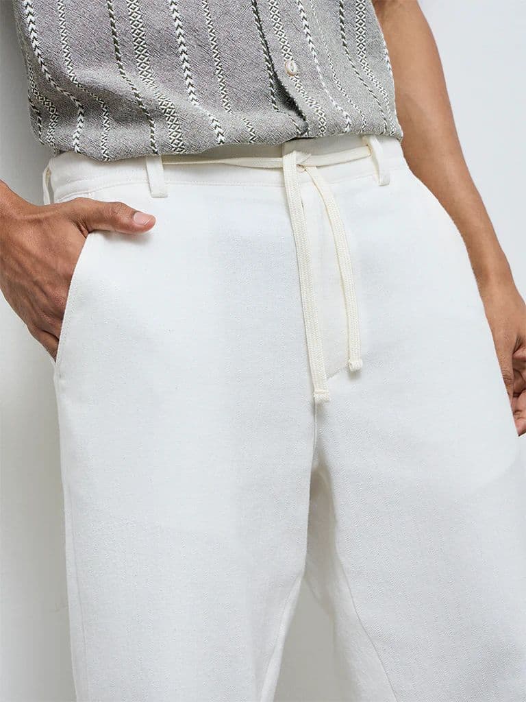ETA White Relaxed-Fit Mid-Rise Cotton-Blend Chinos — photo 4