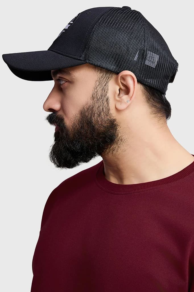 Unbeatable Trucker Cap Black/Black — photo 10