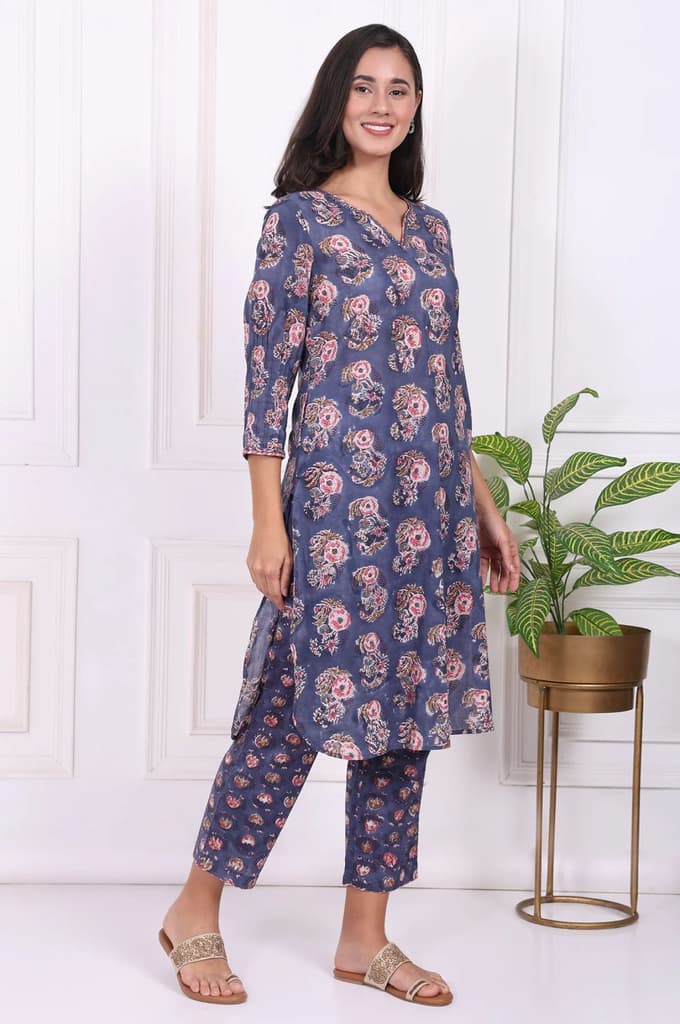 Blue Floral Printed Pure Cotton Straight Kurta, Pants and Dupatta Set — photo 6