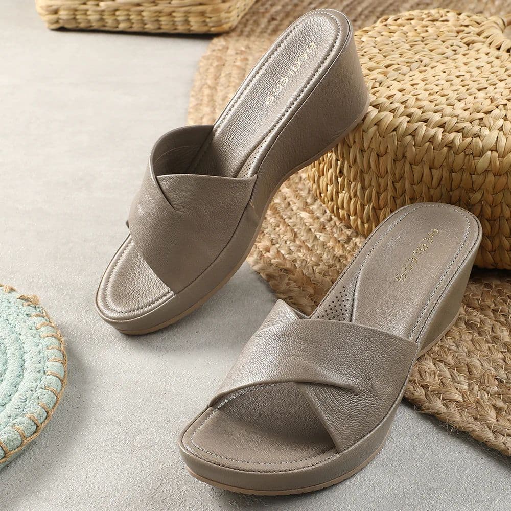 Healers Beige Casual Sandal For Women JD-33 By Liberty — photo 4