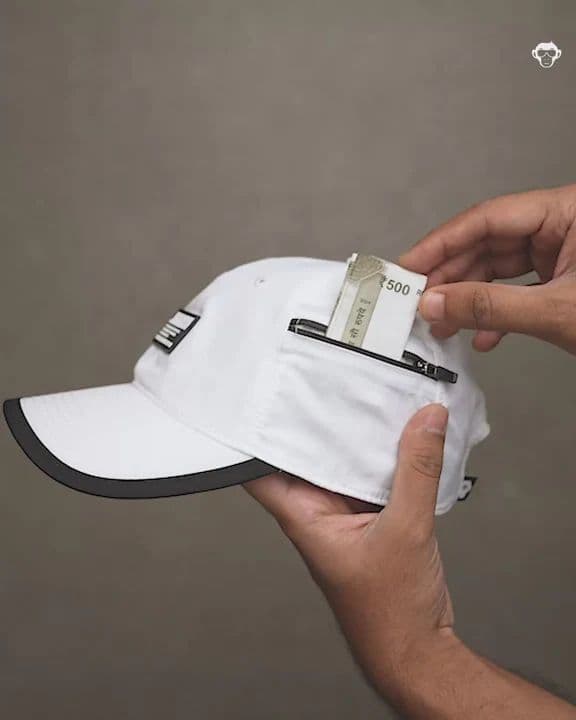 Foldable outdoor baseball cap with pocket // white