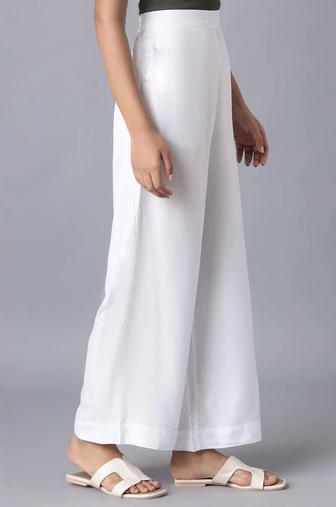 White Solid Relaxed Fit Ankle Length High Rise Palazzo — photo 4
