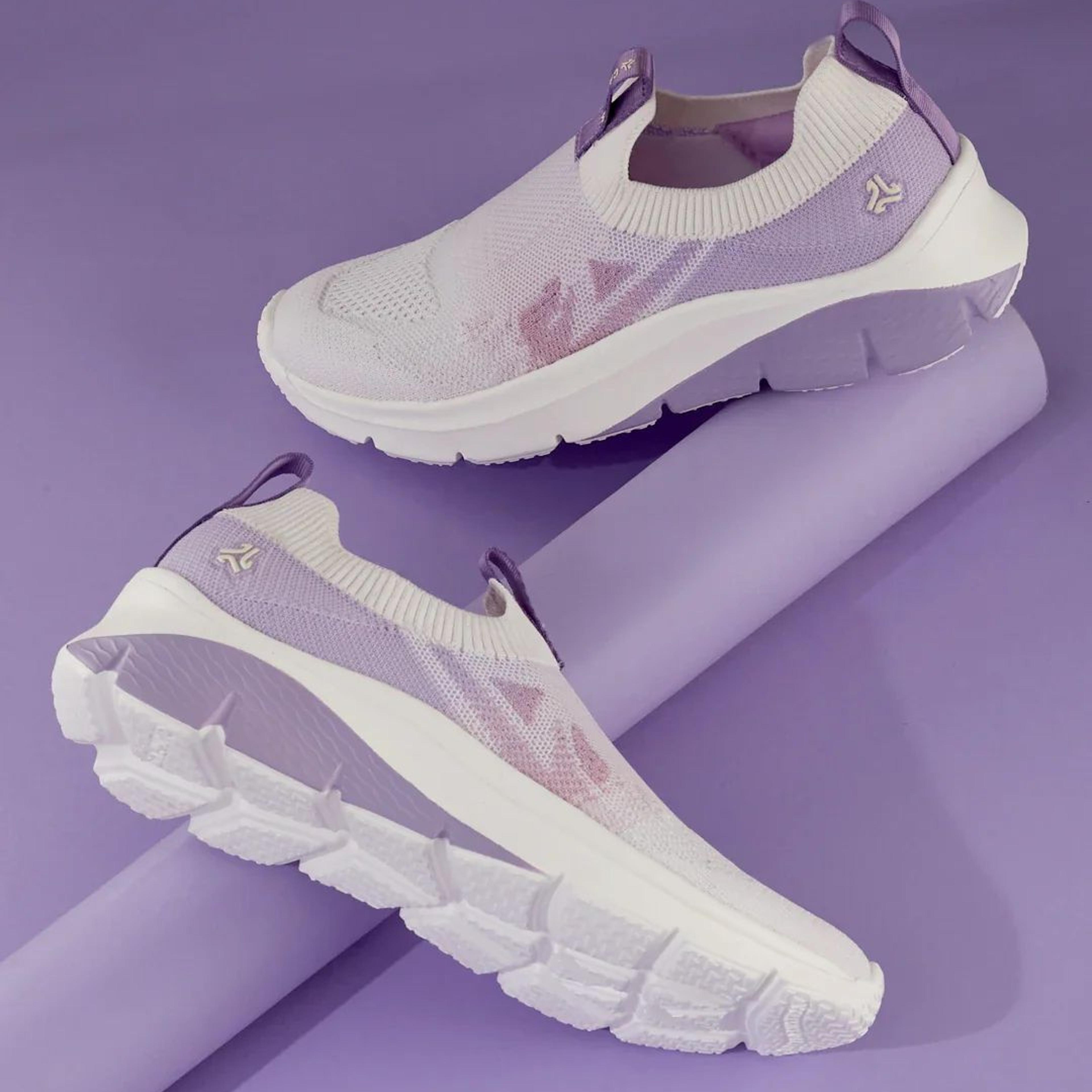 CALDEN White Women's Walking Shoes