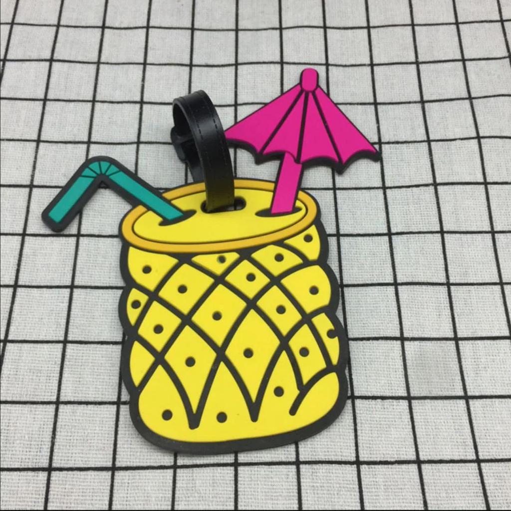 Holiday-Themed Luggage Tags – Fun Silicone Travel Bag Tags — photo 5
