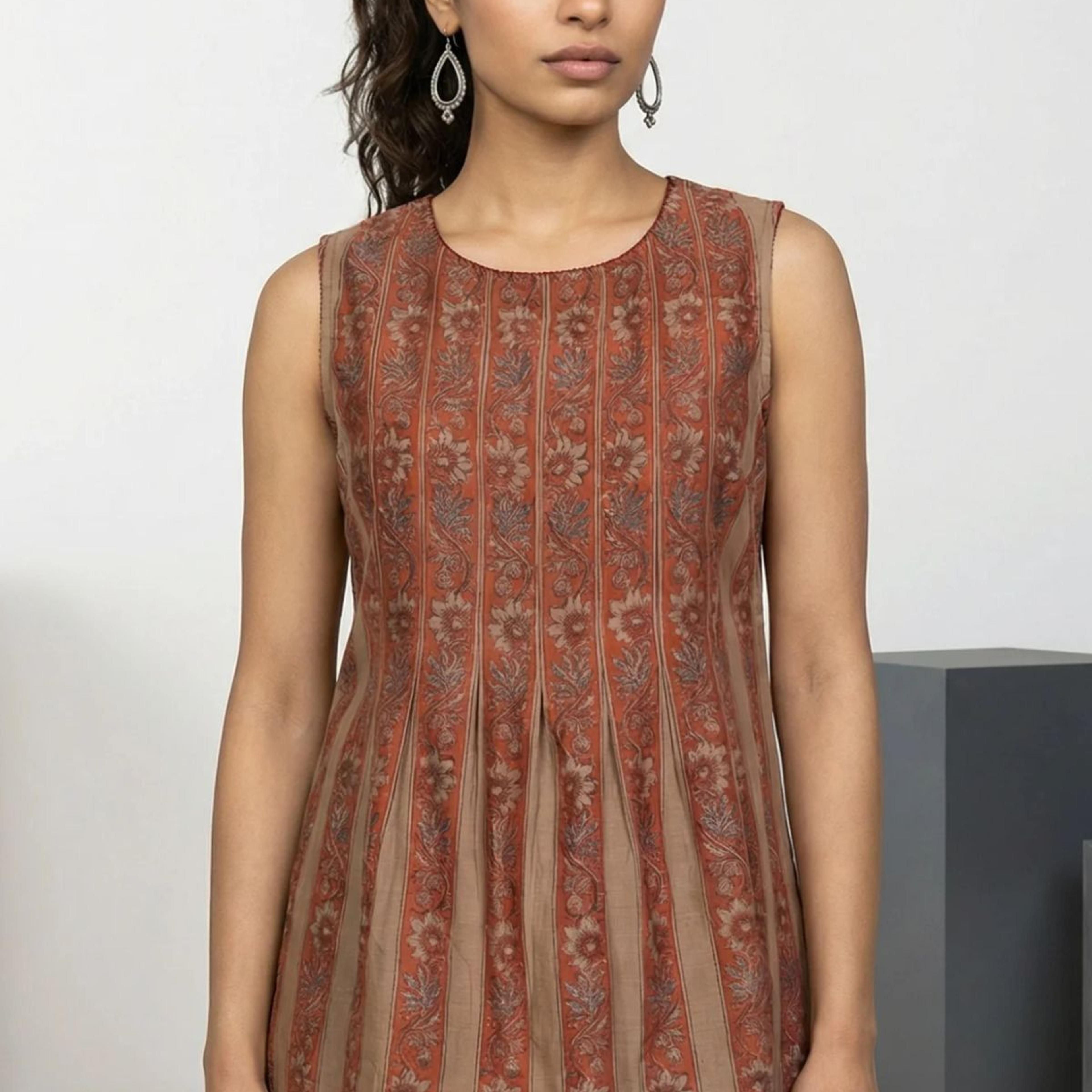 Rust Block Floral Printed Cotton Blend Pleated Sleeveless Top