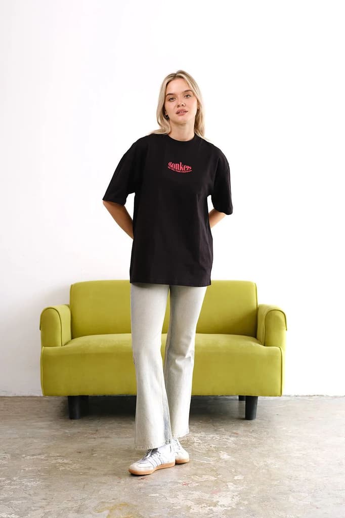 Black Main Character Oversized T-Shirt — photo 4