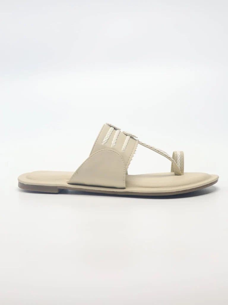 LUNA BLU Ivory Braided Strap Flat Kolhapuri Sandals — photo 2