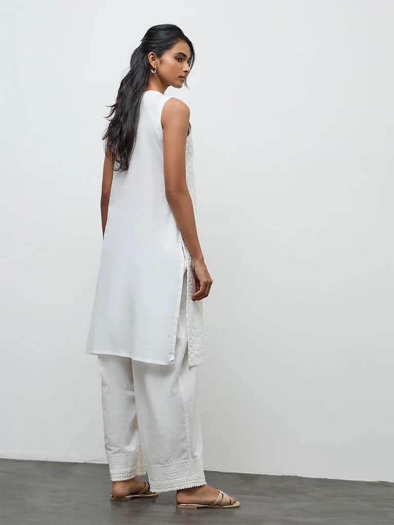 Utsa White Floral Embroidered Cotton Straight Kurta — photo 4