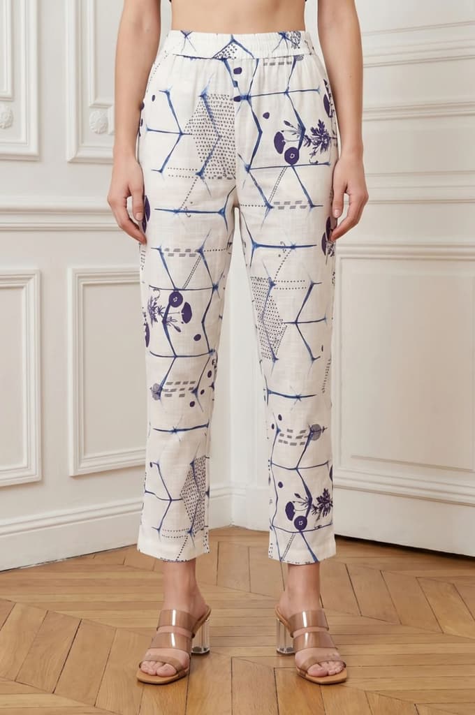 Off White Geometric Printed Pure Cotton Straight Fit Pants — XS
